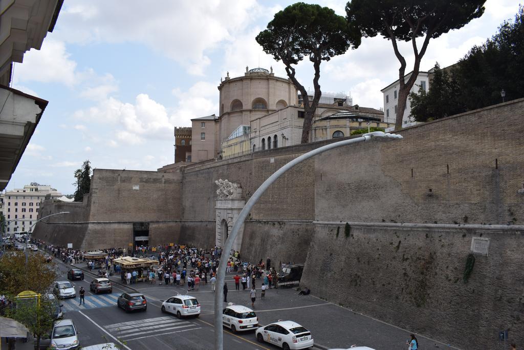 My Bed Vatican Museum Roma Exterior foto